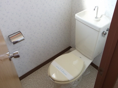 【トイレ】 | ハイツ静 | 『ハイツ静』