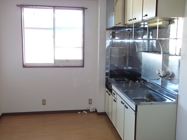 【キッチン】 | ハイツ静 | 『ハイツ静』