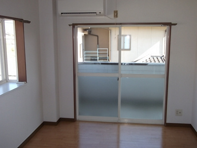 【洋室】 | ハイツ静 | 『ハイツ静』