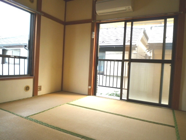 ＴＲハイツ小川の和室|2階角部屋