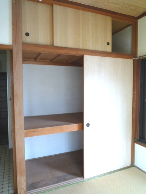 ＴＲハイツ小川の収納