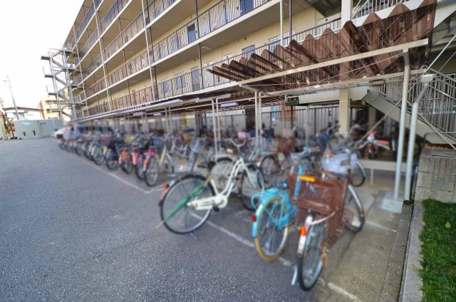 駐輪場