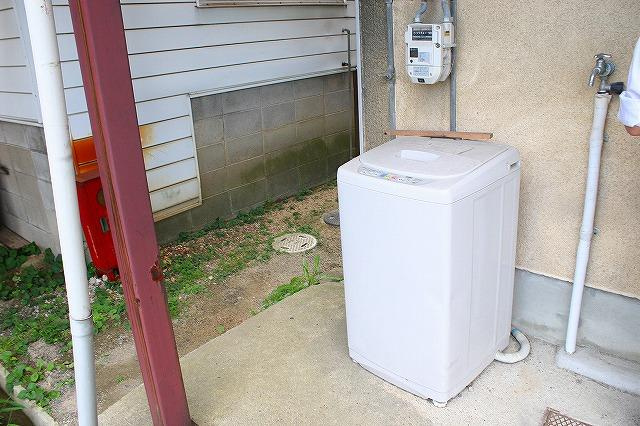 堀内アパート（四条大路５丁目）の設備|洗濯機置き場です