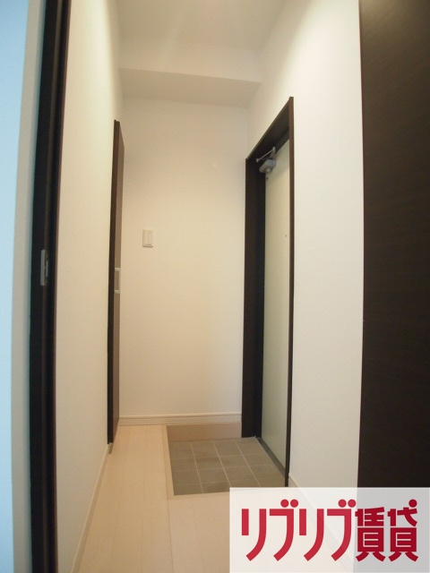 レジデンス千葉新宿の玄関