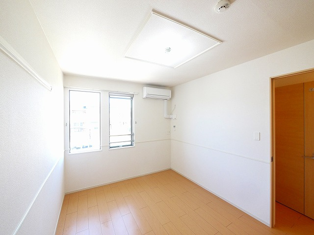コンフォール州見台7番館の子供部屋|お子さんのためのお部屋にいかがでしょうか