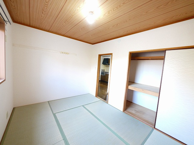 ルミエール州見の和室|きれいな和室です