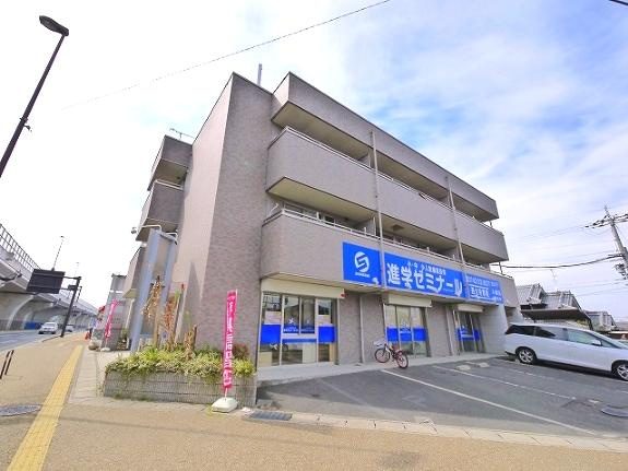 パティオ西大寺の外観