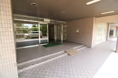 【エントランス】 | デメテル高取台