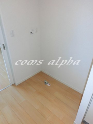 【その他】 | シャーメゾン三ツ沢公園A | シャーメゾン三ツ沢公園　室内洗濯機置場