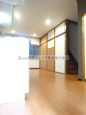 【居間・リビング】 | 中石切町5丁目貸家