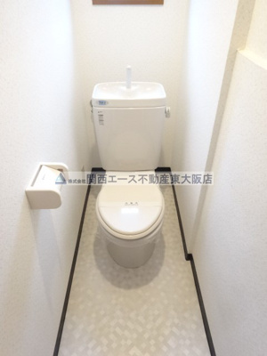 【トイレ】 | 中石切町5丁目貸家