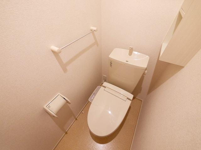 シャトーヒルズ　南館のトイレ|清潔感のあるトイレです