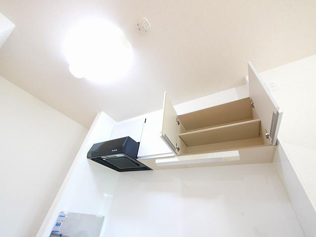 シャトーヒルズ　南館のキッチン|お料理しやすいキッチンです