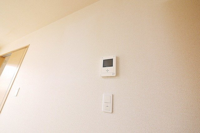 シャトーヒルズ　南館のセキュリティ|モニター付きインターホンです