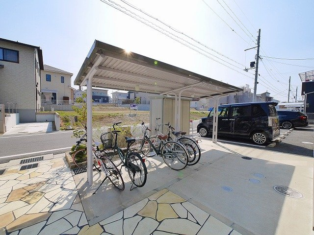 シャトーヒルズ　南館のその他共用部分|駐輪場です