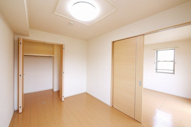 シャトーヒルズ　南館の収納|収納のためのスペースです