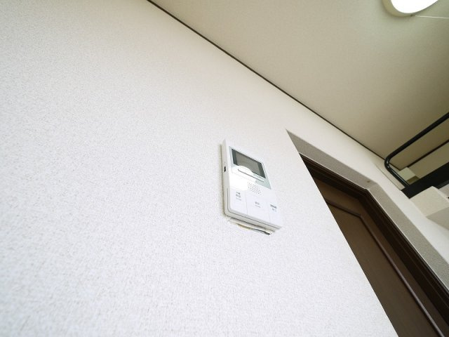 シティパレス佐保川Ｐ６の設備|ＴＶモニター付きインターホンです