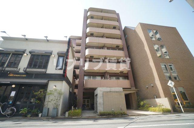 セザン新町の外観