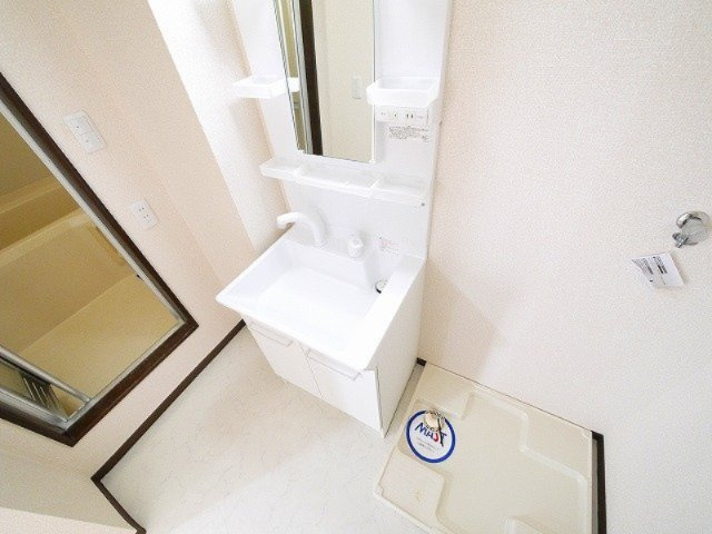 バンブーパインハイツの設備|室内洗濯機置き場です