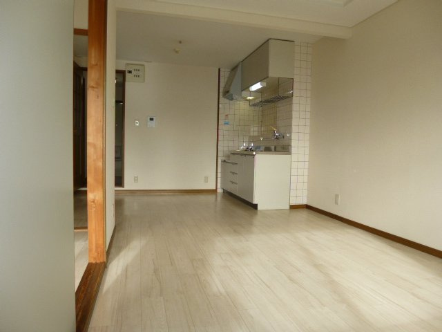 グレースタウンⅠの居間・リビング