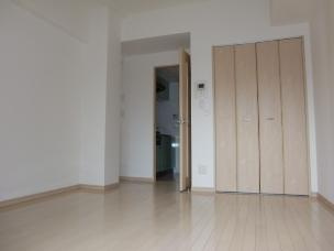 【洋室】 | ディオレ・クレスト東心斎橋