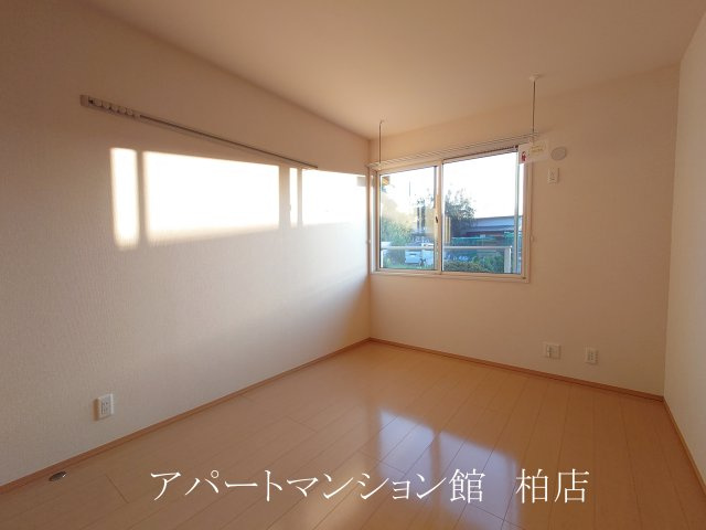 シャルマンの洋室