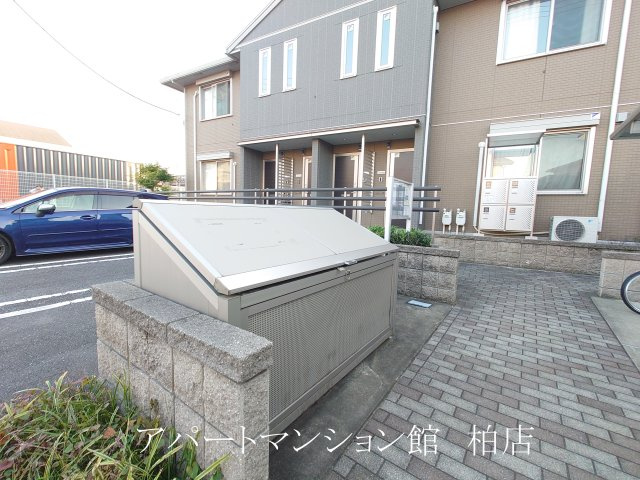 シャルマンのその他