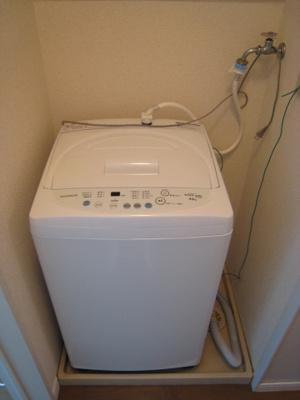 【設備】 | ミカドA | 洗濯機も最初からついて、引越しラクラクです。