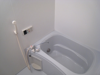 【浴室】 | ミカドA | うれしい追い焚き機能付きお風呂です♪