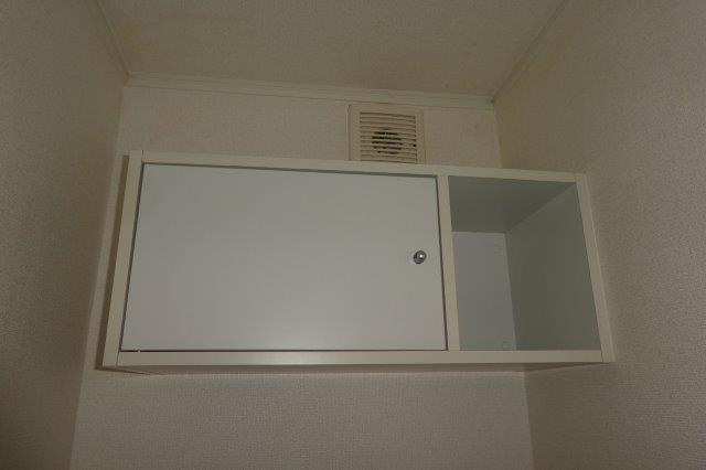 ベル　アンジュAのトイレ|トイレ棚