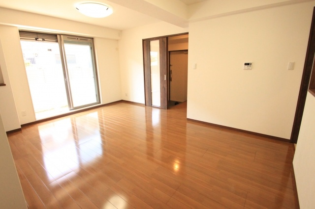 フローラ光陽の居間・リビング