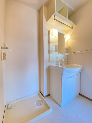 サニーハイツの独立洗面台