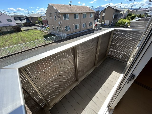 ピソ レセンテのバルコニー