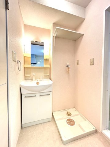 ピソ レセンテの洗面所