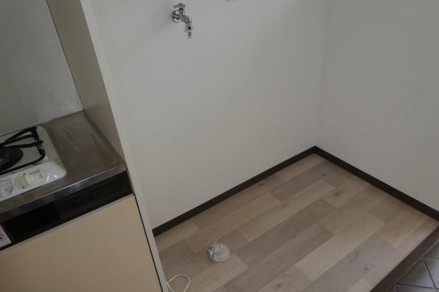 倉敷市西尾のアパートのその他|洗濯機置き場