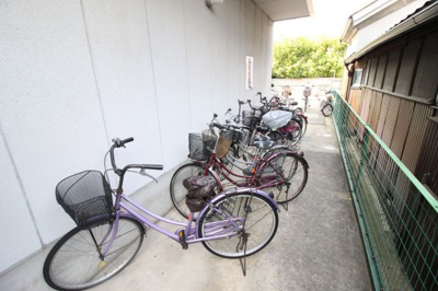 【その他共用部分】 | プレアール恩智 | ☆駐輪場☆