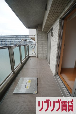 グランダジュール千葉みなとのバルコニー