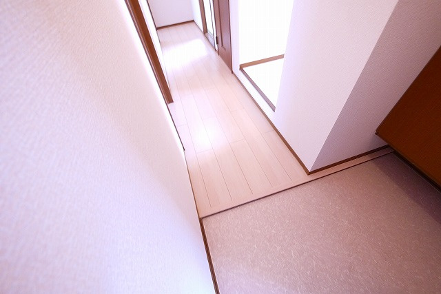 ベルメゾン大幸Bの玄関|シンプルで使いやすい玄関です