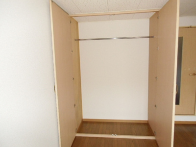 【収納】 | リバーテラス | クローゼット