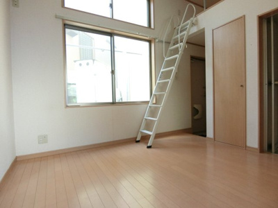 【居間・リビング】 | サンハイツ梶ヶ谷