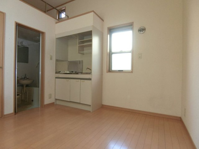 【居間・リビング】 | サンハイツ梶ヶ谷 | 他のお部屋の参考写真となります。