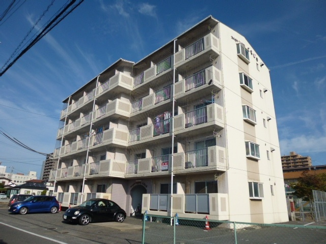 倉敷市幸町の賃貸マンションの外観