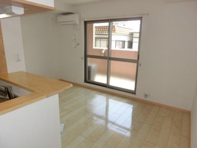 【居間・リビング】 | ヴィラ村雨