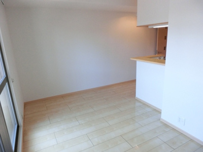 【居間・リビング】 | ヴィラ村雨