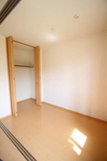 【寝室】 | ファミーユタイチ　Ｂ棟