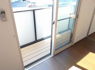 【バルコニー】 | イエロー アイリスＡ