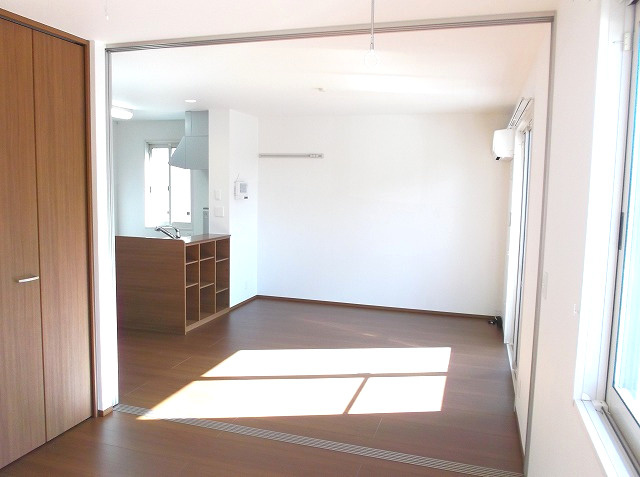 【居間・リビング】 | イエロー アイリスＡ