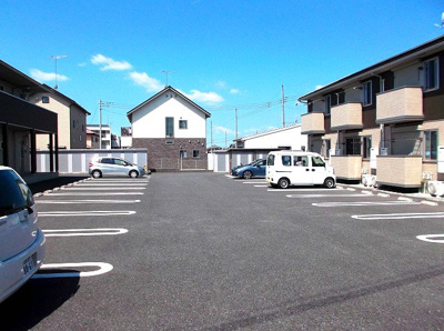 【駐車場】 | シャトー・デュ・ボヌール　Ｂ