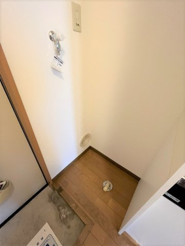 【設備】 | Bフラット | 室内洗濯機置場