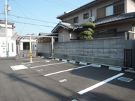 レオネクストクラムⅡ月極駐車場の画像